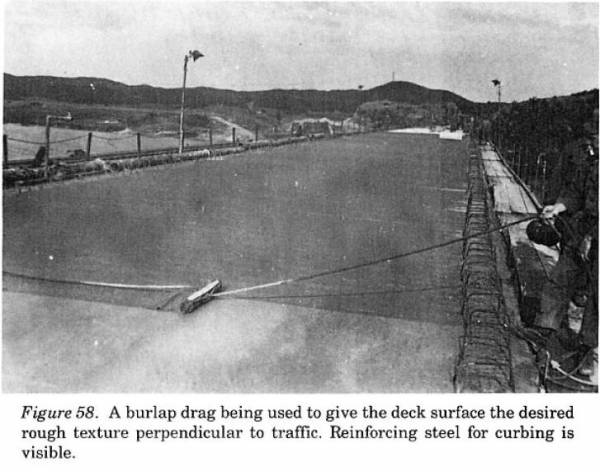 파일:7 burlap drag.jpg